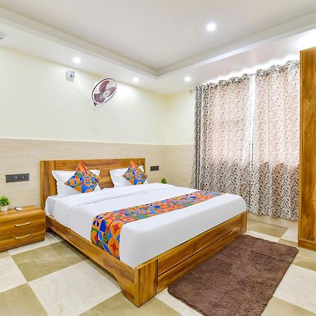 Fabhotel Elite Clement Town Buitenkant foto
