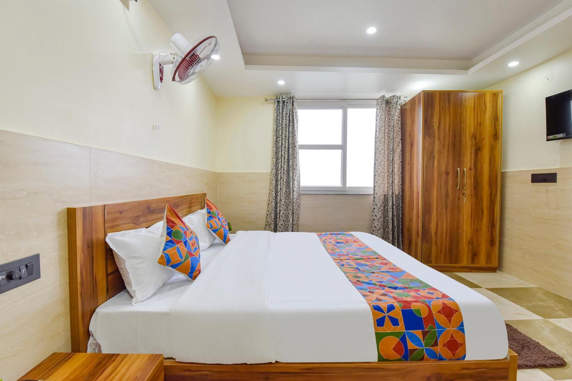 Fabhotel Elite Clement Town Buitenkant foto
