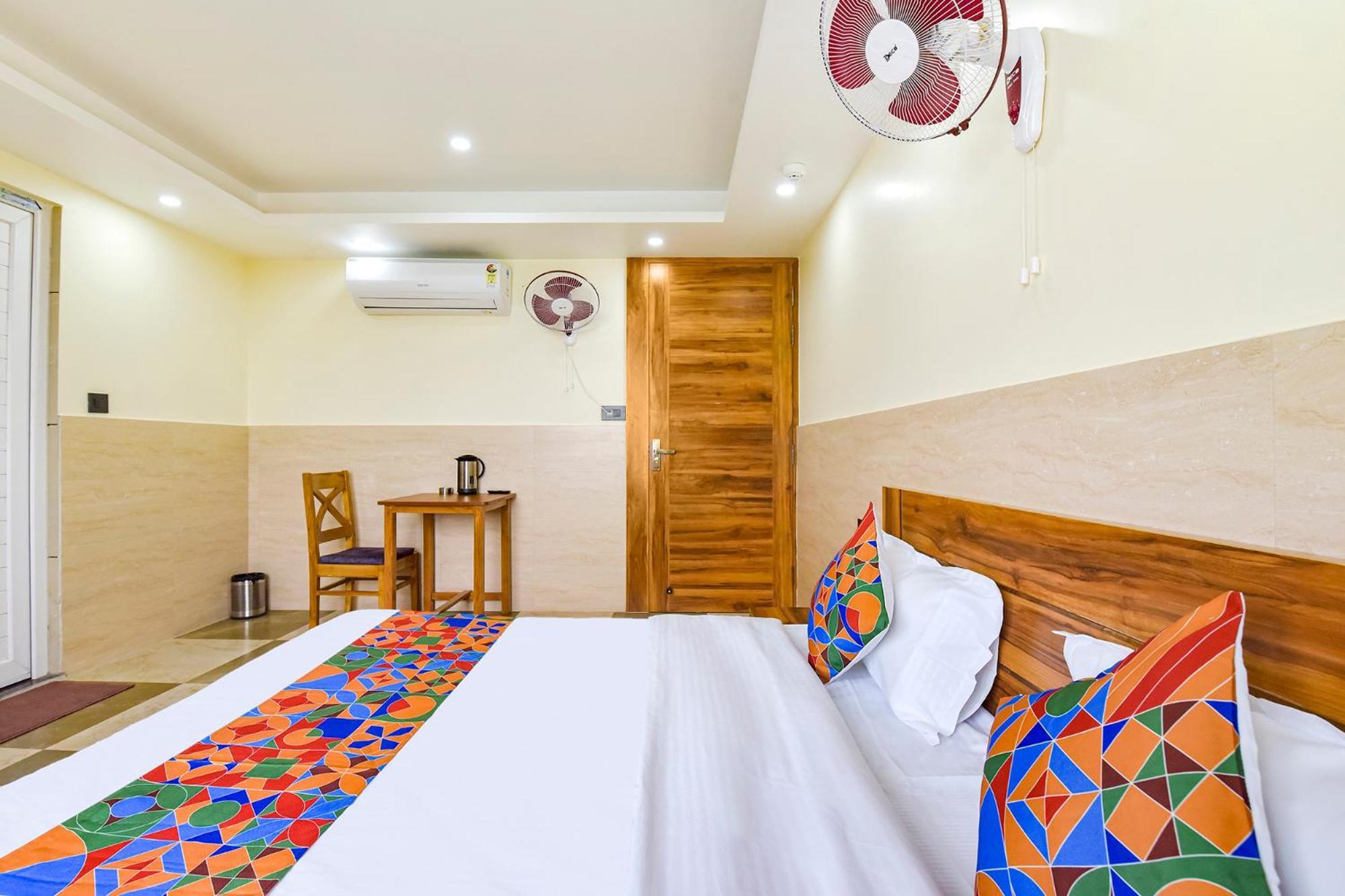 Fabhotel Elite Clement Town Buitenkant foto