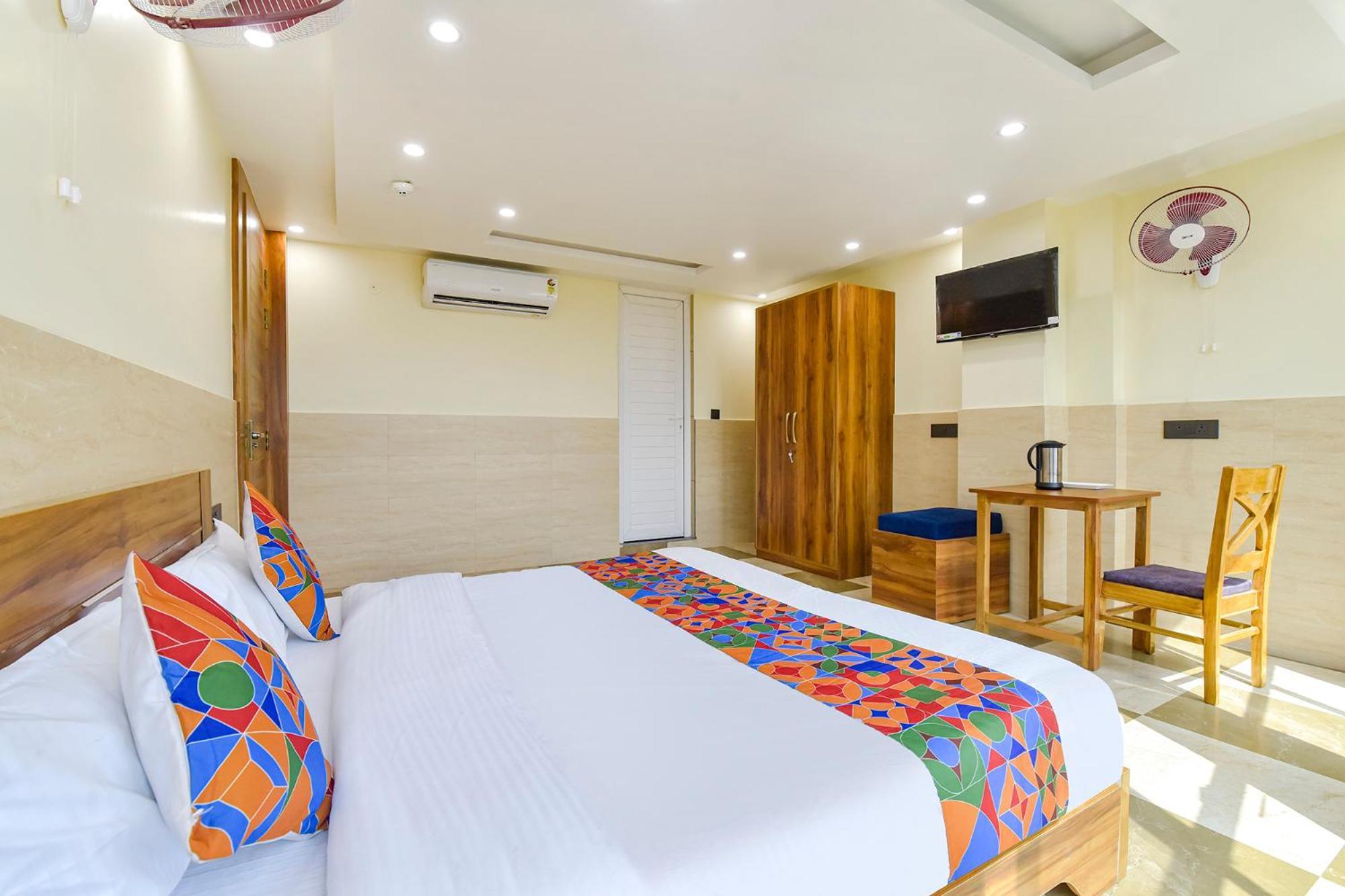 Fabhotel Elite Clement Town Buitenkant foto